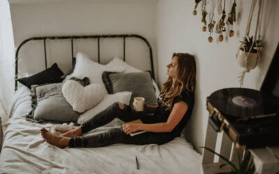 Hunker Down: Your Secret Weapon in Bridal Chaos